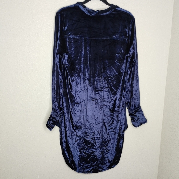 Anthropologie MAEVE Button Down Tunic Top Crushed Velvet Velour Navy Size 6 - Picture 4 of 8